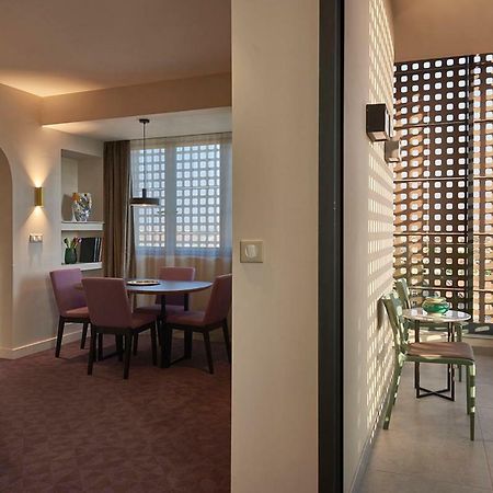 M Suite Hotel Algiers Bagian luar foto
