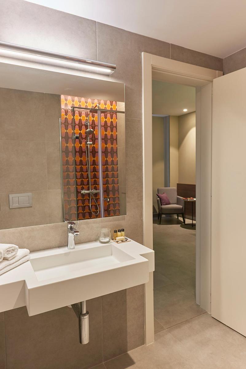 M Suite Hotel Algiers Bagian luar foto